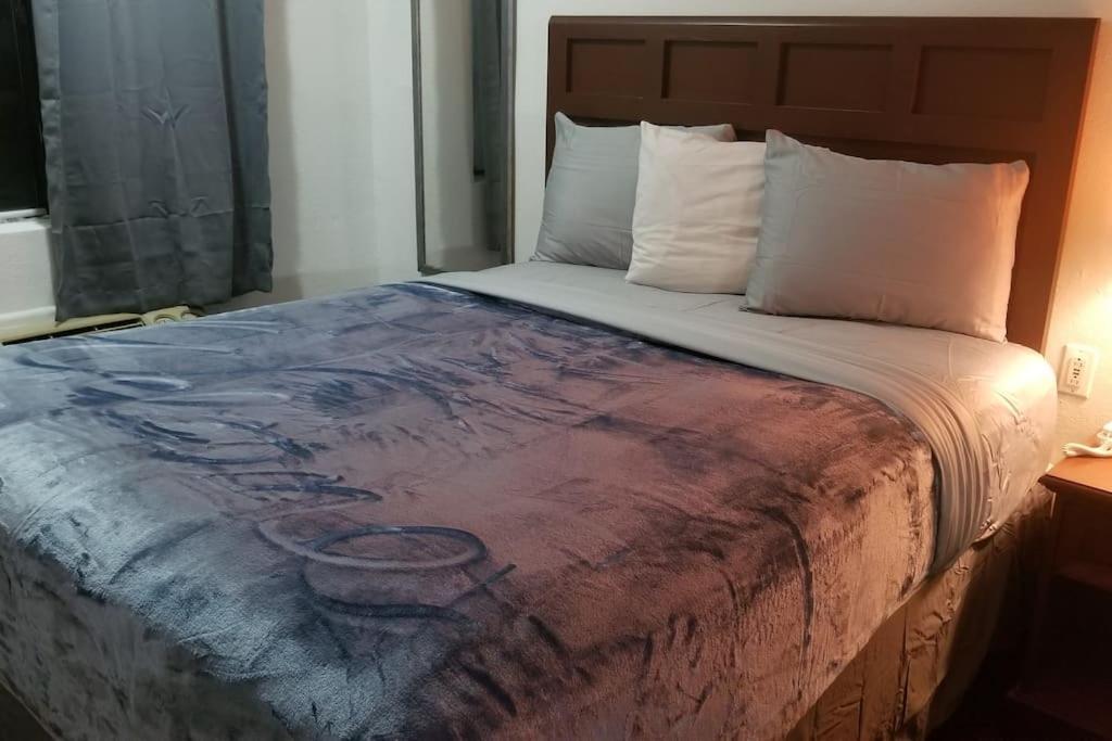 Osu King Bed Hotel Room 109 Wi-Fi Booking 斯蒂尔沃特 外观 照片